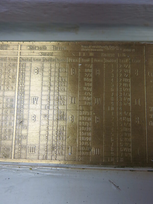 25" x 120"  Ikegai, Lathe w/Taper, 3 and 4 jaw chucks, tailstock chuck, live center, steady rests - Image 5