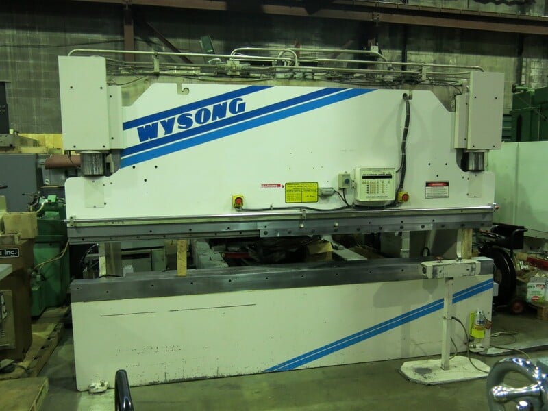 140 Ton, Wysong #THS140-144, hydraulic press brake, 12' overall, 8" stroke, 17" die opening, 9" adj. - Image 3