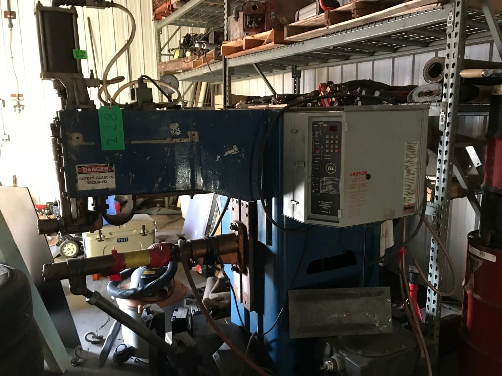 75 KVA Thompson #H30 Press Spot, 220 V., 30" throat, 5" bore, Intertron 108B, casters - Image 3