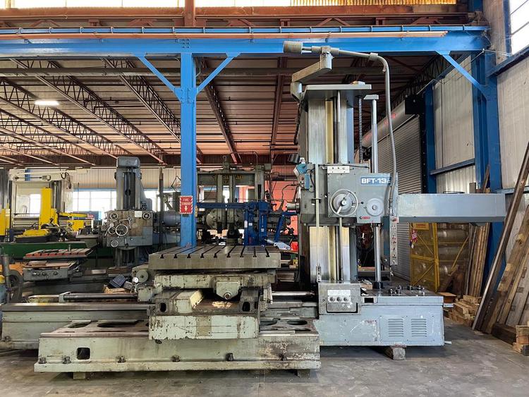 5" Toshiba #BFT13CR4PD, table type horizontal boring mill, 63" x71" T-slotted power rotary table, 1978 - Image 3