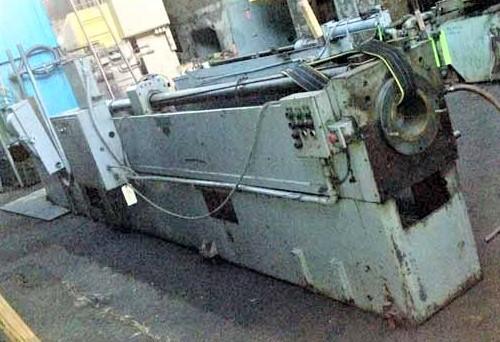 25 Ton x 120" stroke, Oilgear #XL-50Bx120, horizontal broach, 15-30 FPM, 11" diameter hole, 40 HP, 1953 - Image 2