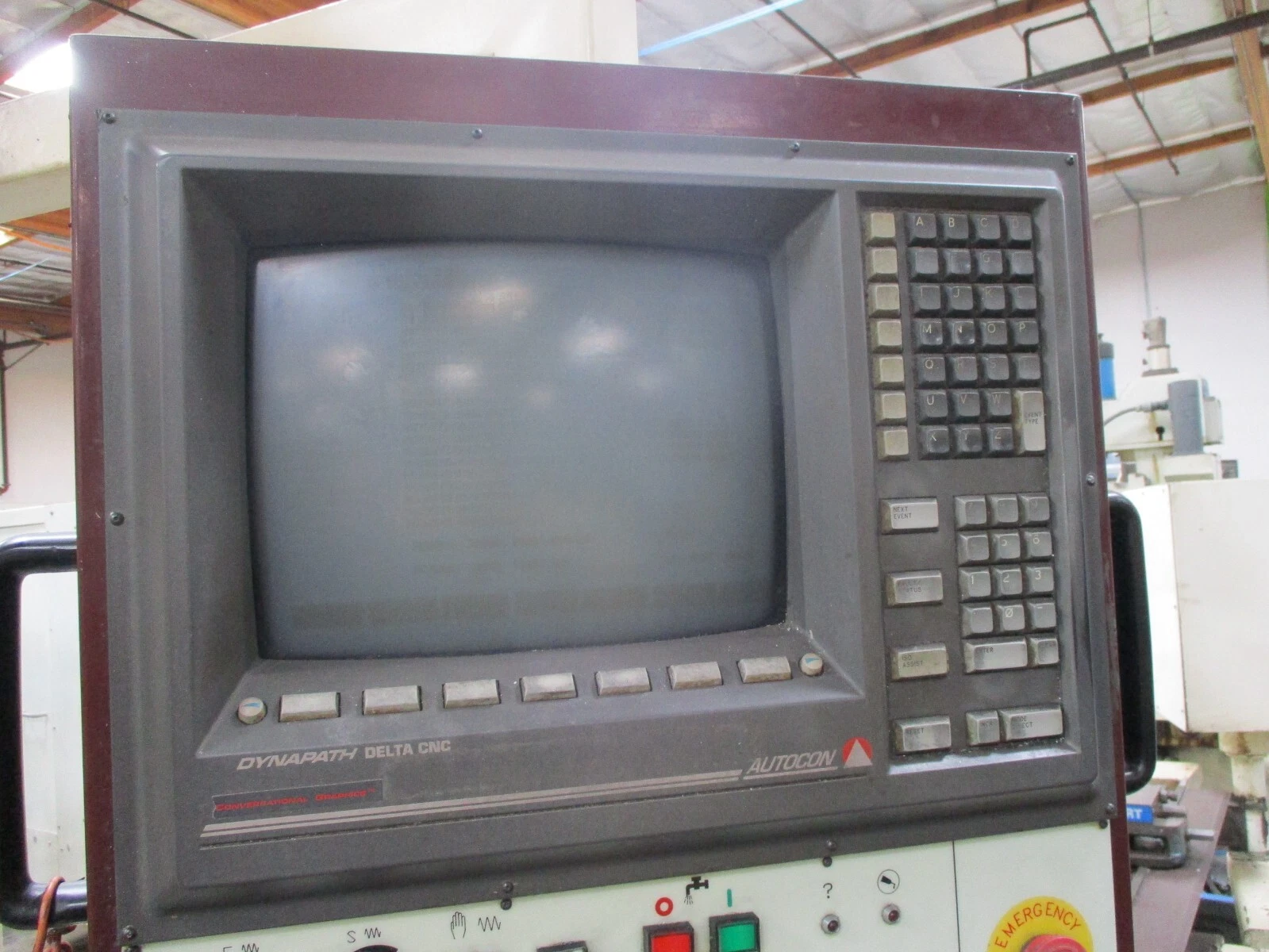 Chevalier Falcon #63R, heavy duty CNC knee mill with delta dynapath control - Image 3