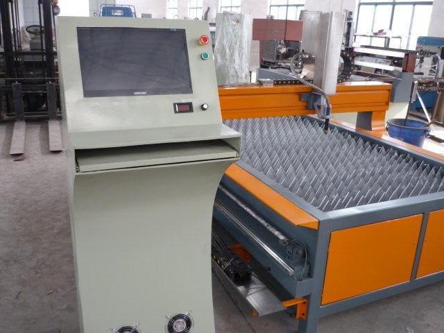 IWM #WPC2513, 4' x 8' CNC plasma cutting table, 2016 - Image 1
