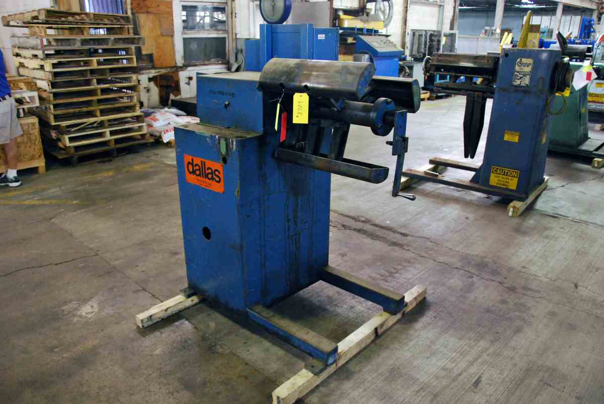 2500 lb. Dallas Industries, motorized coil reel, 12" width, 48" outside dimensions, 16"-20" ID, electric - Image 3
