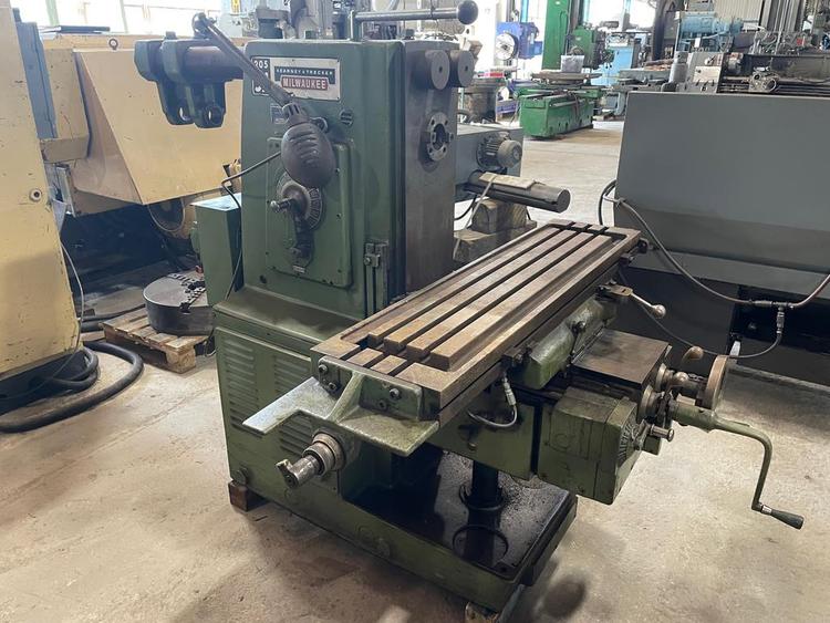 Kearney & Trecker #205-SA, plain horizontal mill, 12" x50" T-slotted table, #50 taper, 5 HP - Image 2
