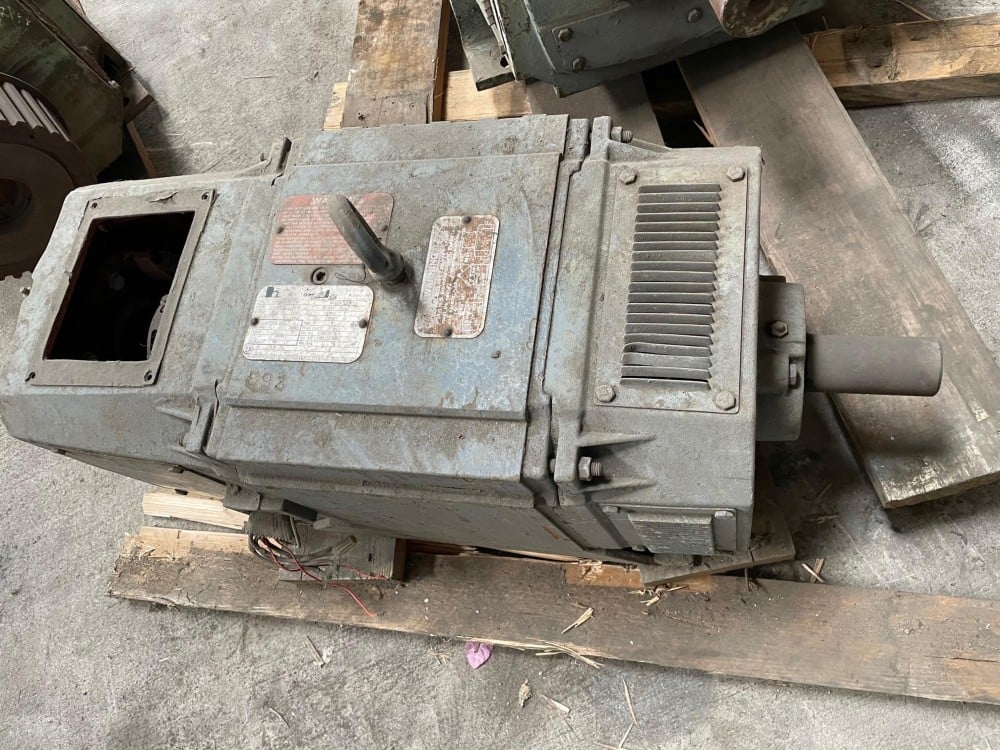 25 HP 1800 RPM Reliance, Frame 2510ATZ, DP, 500 VA, 150/300 VF, electrically OK - Image 1