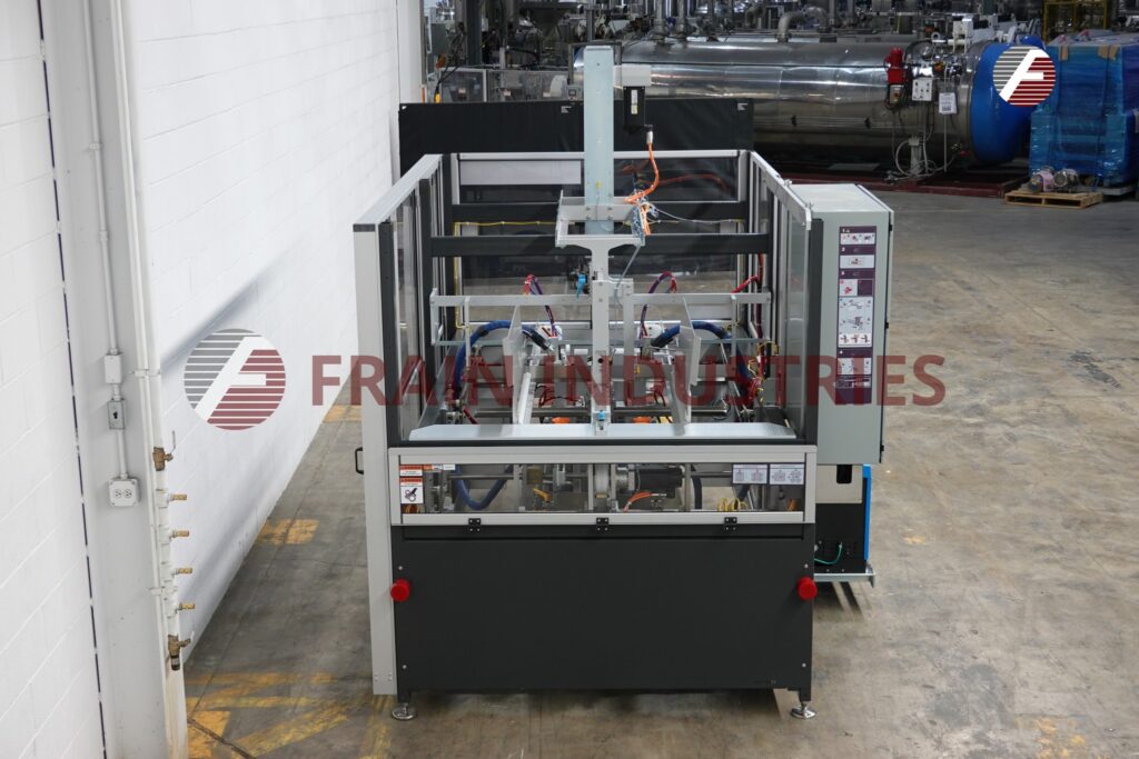 Wexxar #TF385, Servo driven tray former, 4 suction cup vacuum reciprocating pick & place, mounted on heavy - Image 4