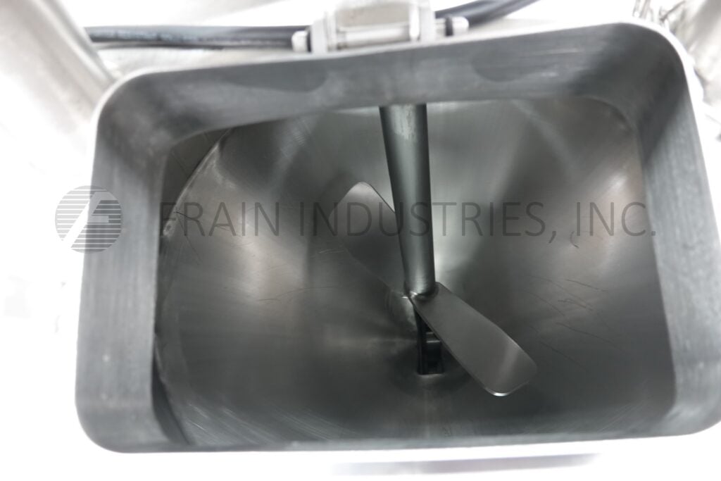 Cherry Burrell, 304 Stainless Steel single wall mixing tank, 30" dia. with 18" straight wall, 3/4 HP, flip up - Image 2