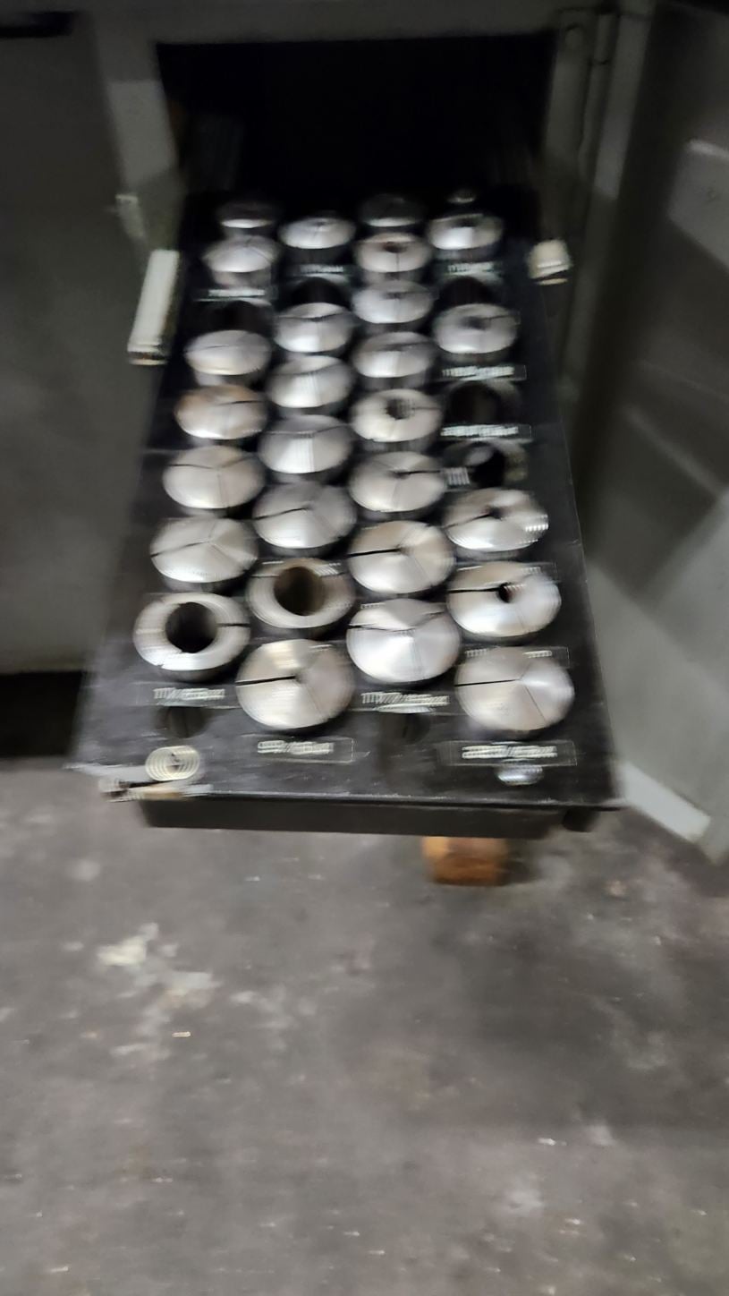 11" x 18" Hardinge #TFB-H, super precision toolroom lathe, 5C collet closer, 1.25"hole,tooling - Image 9