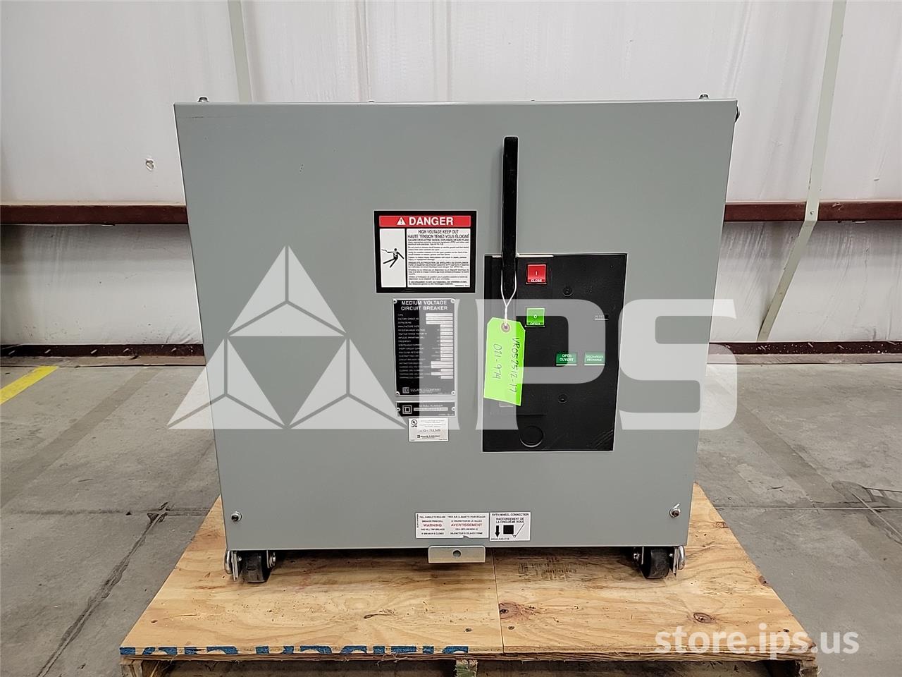 1200 Amps Square D Vad-5 Vr V5d3133y000 5 KV 250mv Amps 120 Volts AC Control, 125 Volts DC Shunt Trip - Image 1