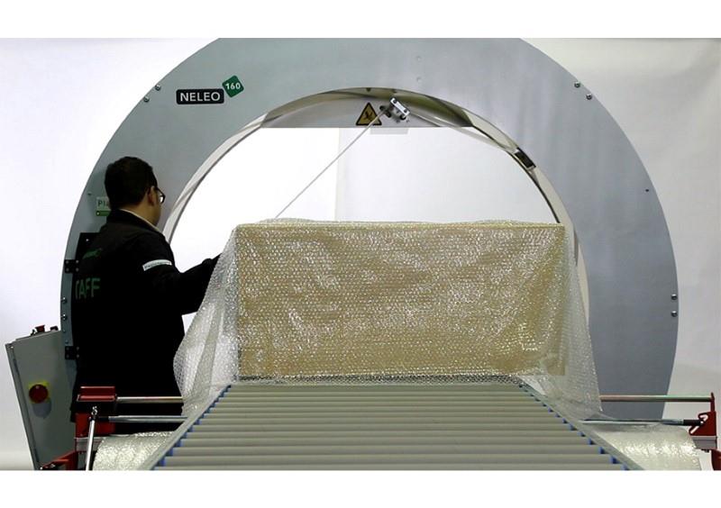 Plasticband #NELEO-160, semi0automatic stretch wrapper, 47" H x 62" width or 39" L, 2026, new - Image 2