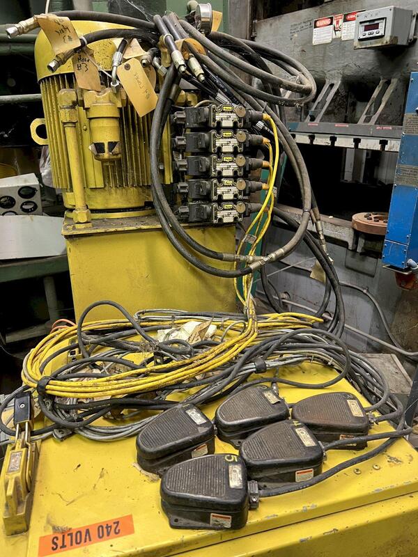 Enerpac, 5-station press system, 30 ton capacity, 1999 - Image 1