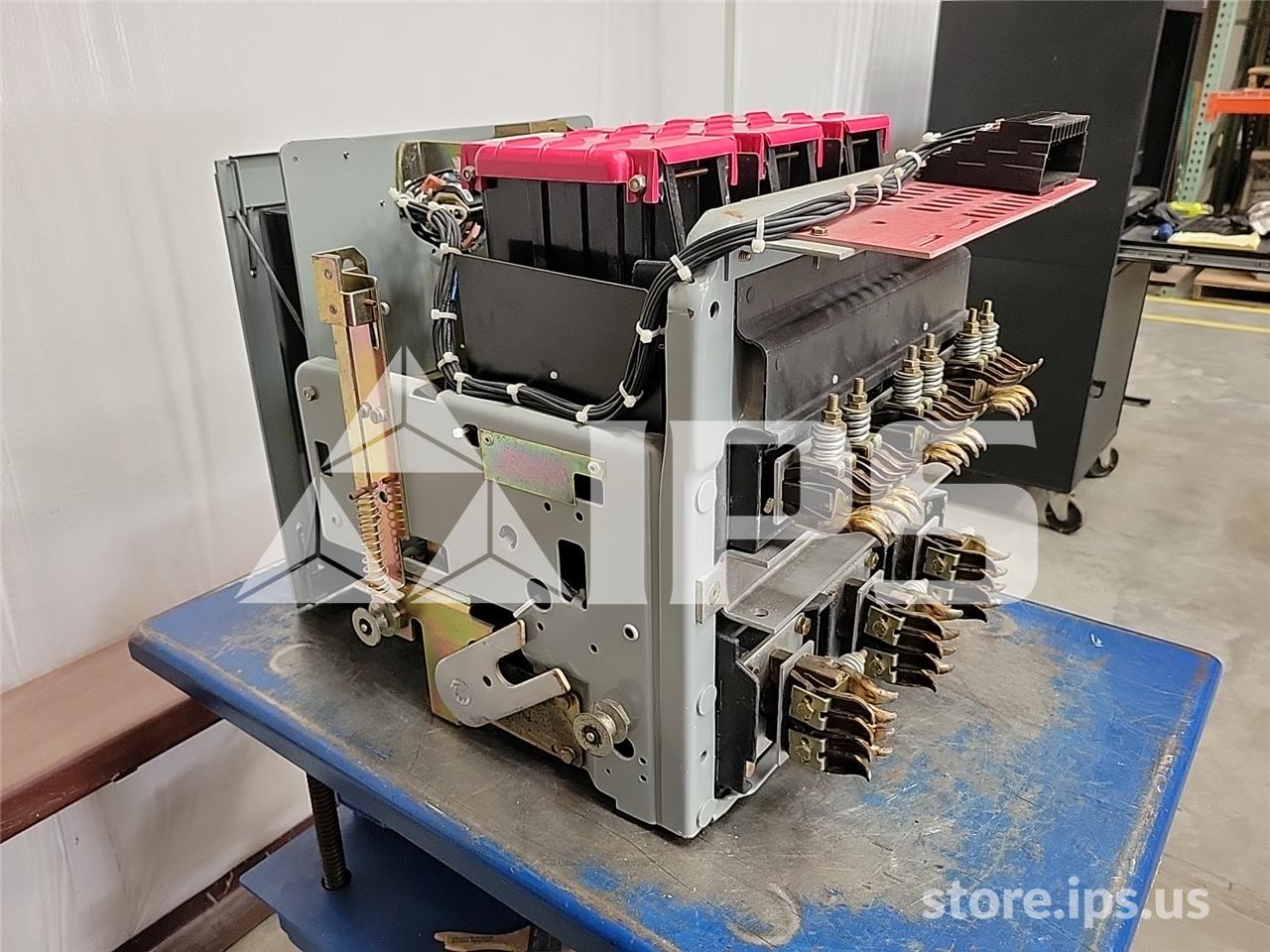 2000 Amps GE Wps-20 Mo/do W11jabnx1xaxxxx 120 Volts AC Shunt Trip, Mvt Plus Lsg, 2000 Amps Ct, 2000 Amps Rp - Image 2