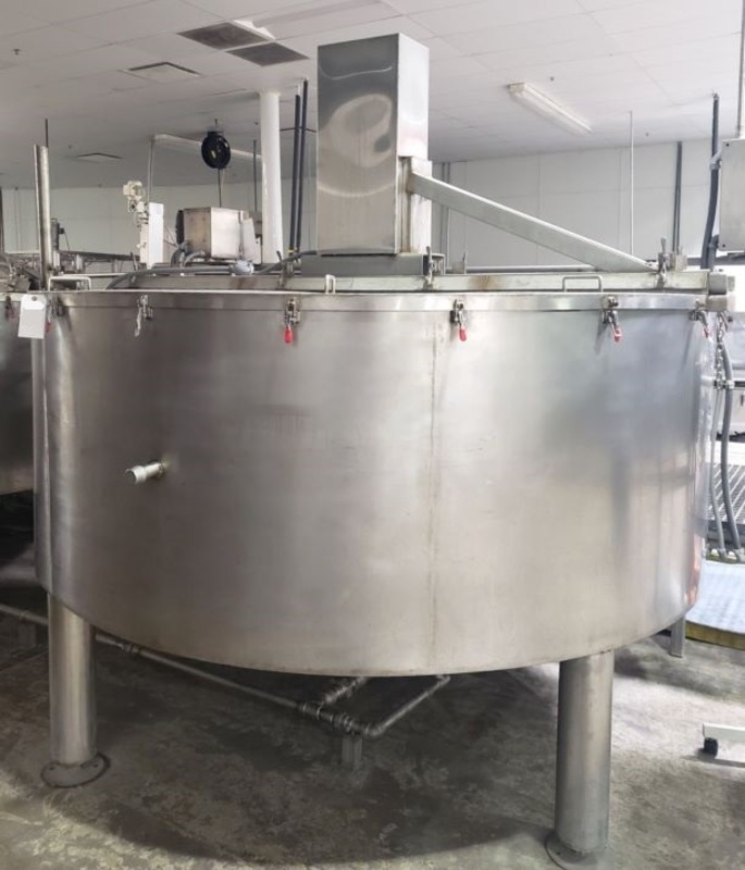 500 gallon Groen, Stainless Steel cooker/cooling kettles, sweep agitation & scraper blades, 50 psi @ 200°F - Image 1