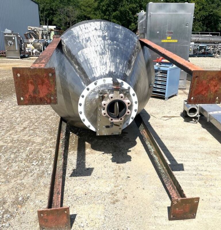 900 gallon Stainless Steel Feed Hopper, 6' diameter x 2'10" T/T (2 available) - Image 2