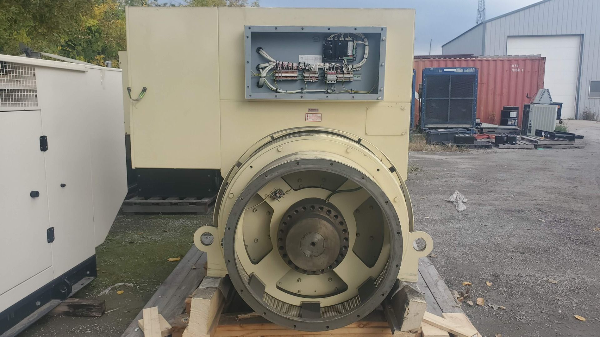 2000 KW, Kohler #KH0080T04D, 12470V/13200V/13800V/11000V, generator end, 50/60 Hz, new surplus - Image 3