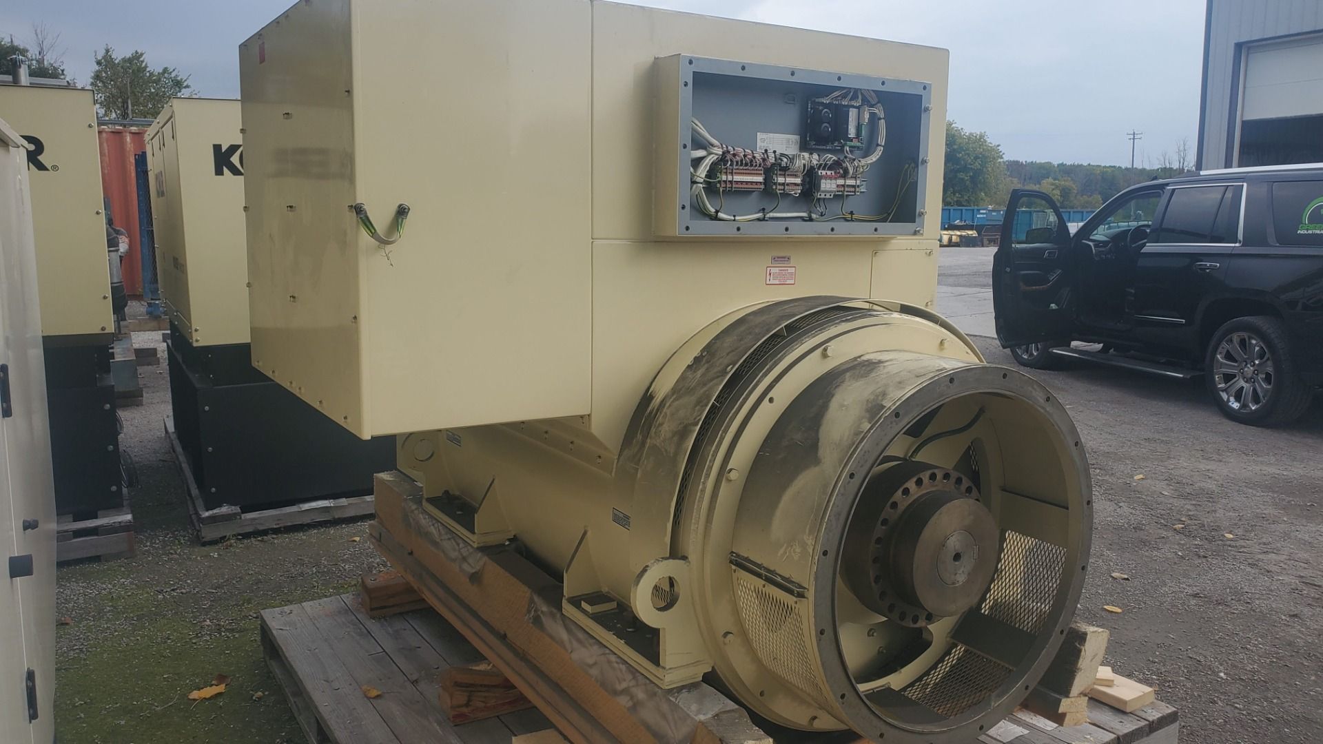 2000 KW, Kohler #KH0080T04D, 12470V/13200V/13800V/11000V, generator end, 50/60 Hz, new surplus - Image 4