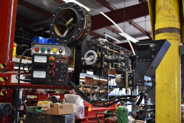 10' x 10' WeldWire Co., welding maniulator, 10' vertical lift, 10' horizontal reach, Lincoln subarc package - Image 2