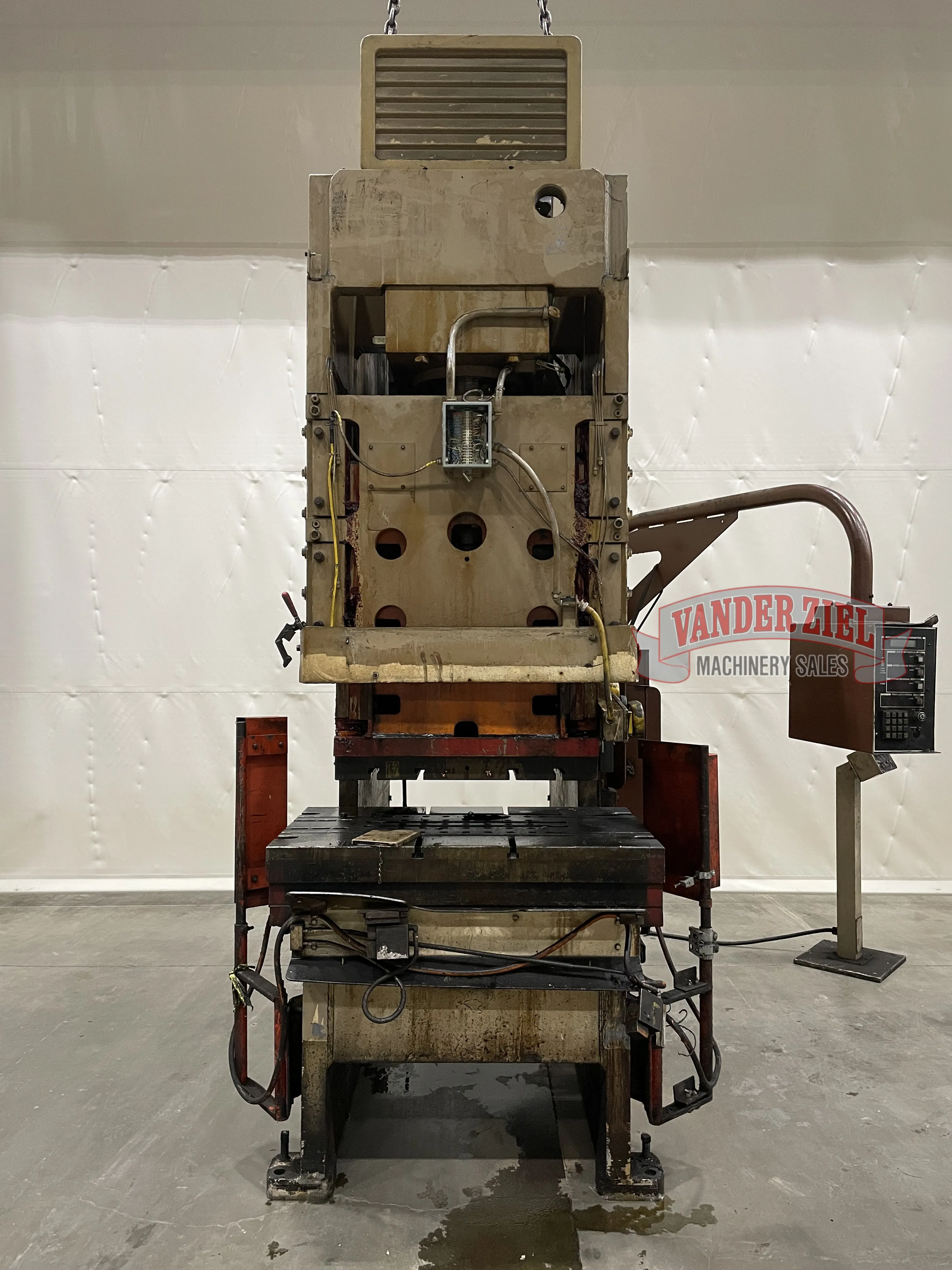 175 Ton, Cincinnati #175-OBS, hydraulic punch press, 10" stroke, 50" x30" bed, #15815 - Image 2