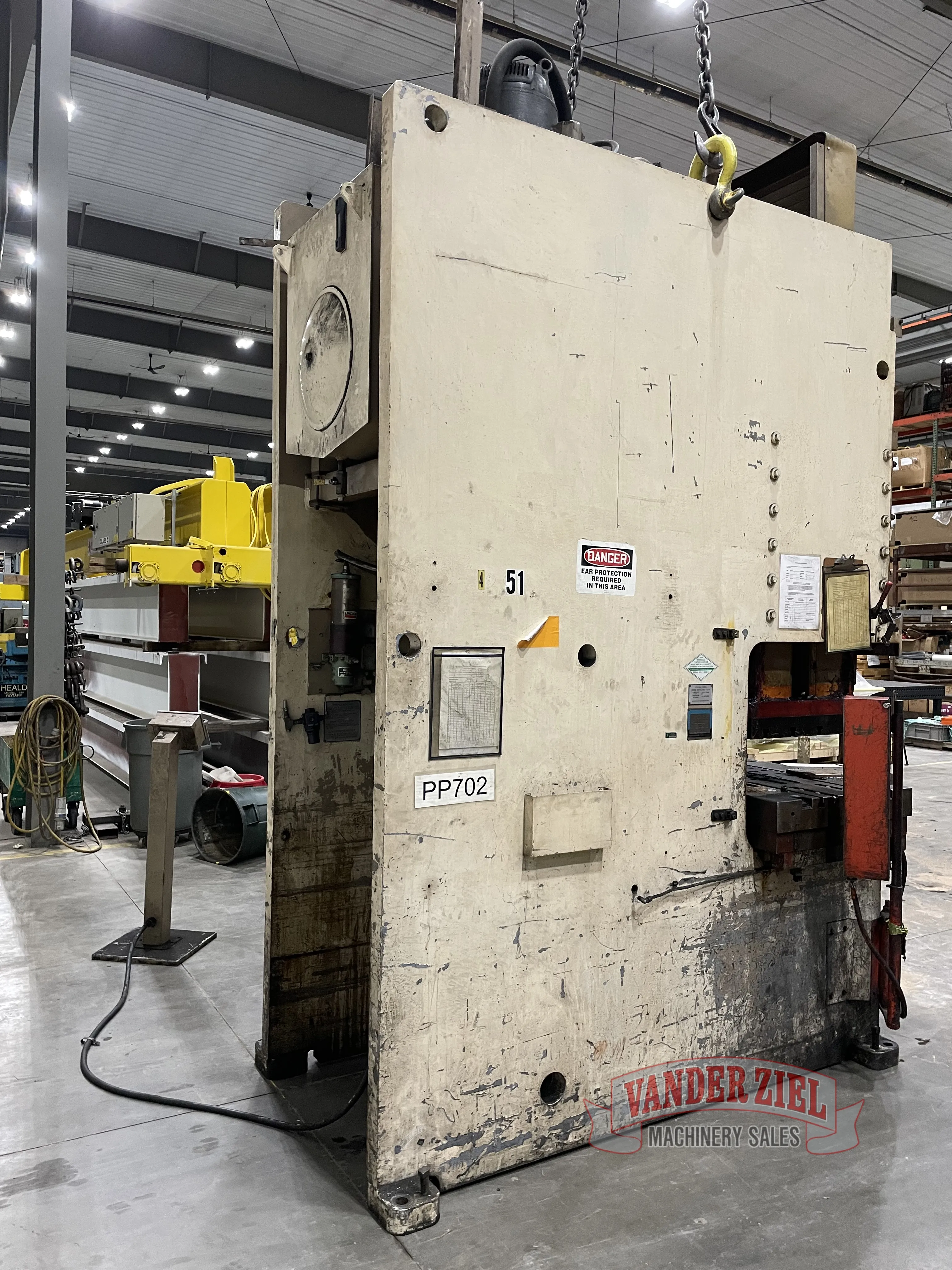 175 Ton, Cincinnati #175-OBS, hydraulic punch press, 10" stroke, 50" x30" bed, #15815 - Image 8