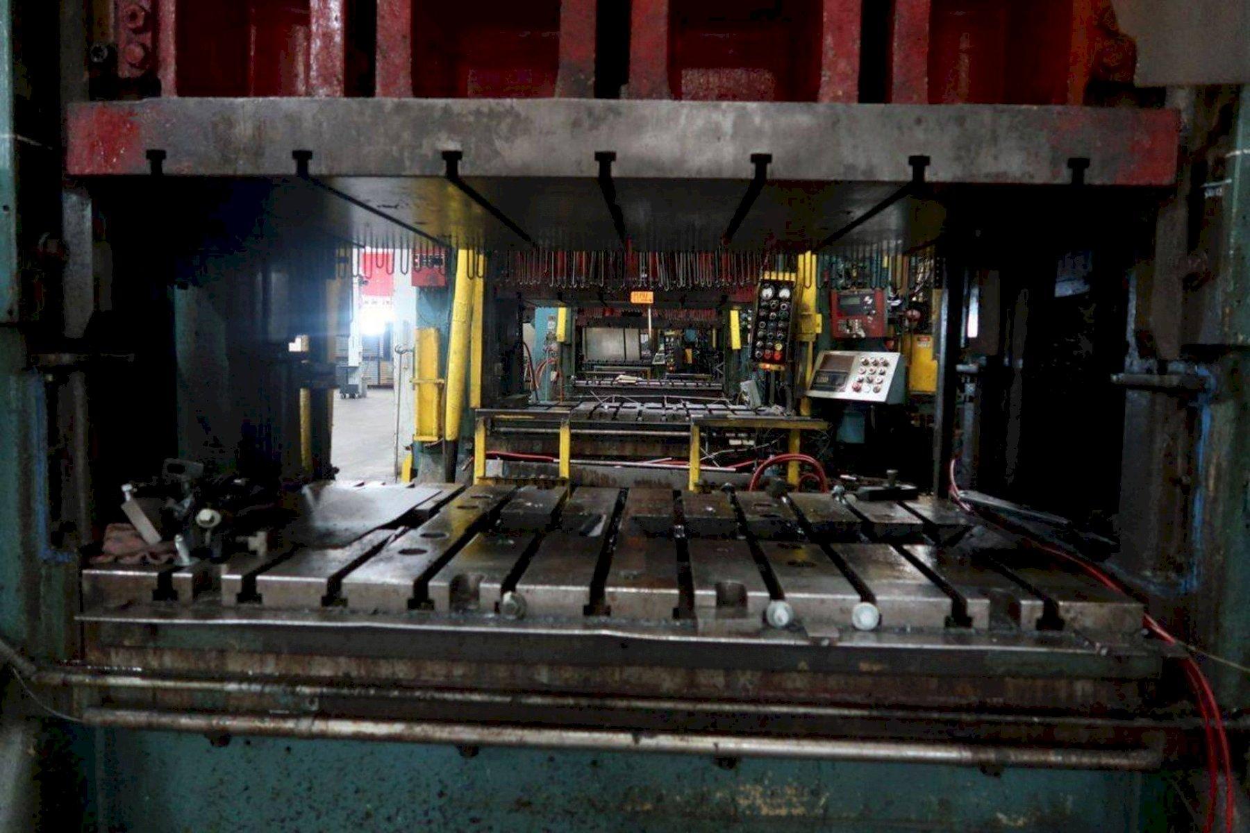 300 Ton, Minster #E2-300-72-42, straight side double crank press, 8" stroke, 29" Shut Height, 6" adj., 40-80 - Image 7