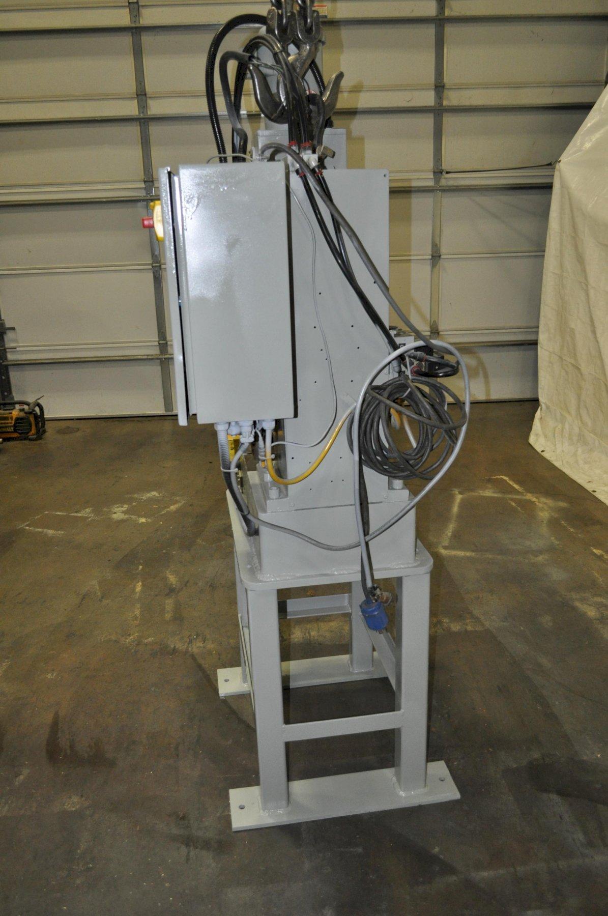 VSI #TM-23, riveter, 06" - .62" diameter capacity, 9" throat, Allen Bradley Panel View 300 - Image 3
