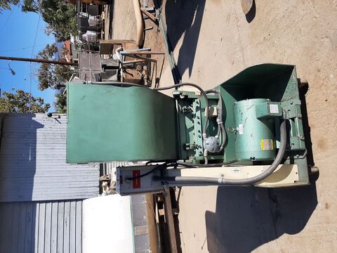 17" x 12" IMS #LP-187-SC, plastic grinder, includes 28" x18" x36" feed hopper, 15 HP - Image 4
