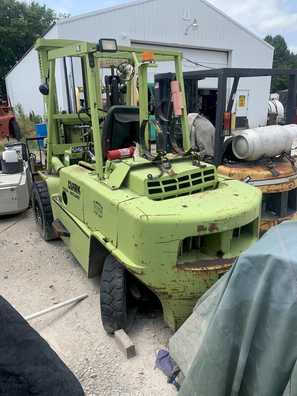 8925 lb. Clark #C500-Y100, forklift truck, 189" reach, 2-stage mast, 24" load center,S/N Y685-75-5195 - Image 7