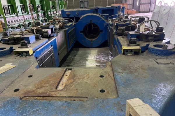 64" Hot plate rolling mill, 4-Hi, completely rebuilt by Danieli, 2010 - Image 2