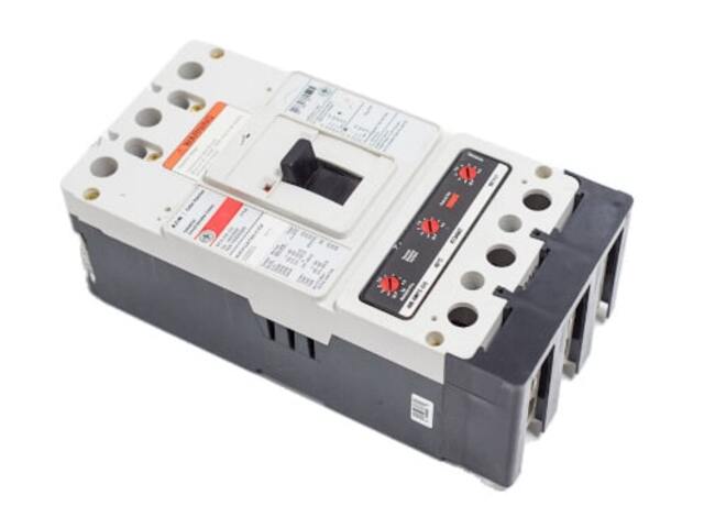 350 Amps, Eaton, KD3350, 600 Volts, #355499 - Image 1