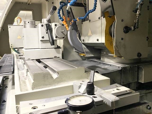 Jones & Shipman #Suprema-Easy-650" M, universal ID/OD cylindrical grinder, , 2-od and 1-id spindle design - Image 5