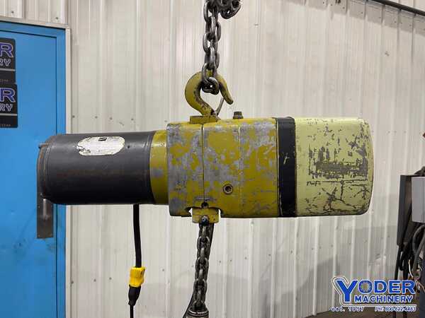 1 Ton, Yale Yale Eaton hoist, 115/230 V., 1 phase, pendant Control, #74837 - Image 1