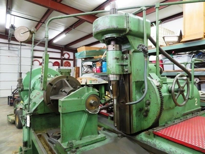 Fitchburg, horizontal pinion hobber, 40" dia. x 106" length, 2 DP, tailstock, steady rests, under power - Image 5