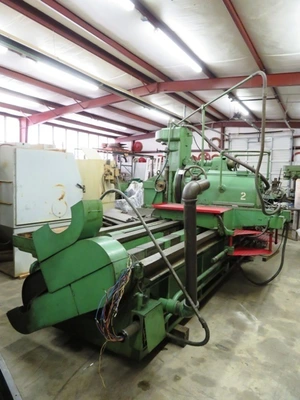 Fitchburg, horizontal pinion hobber, 40" dia. x 106" length, 2 DP, tailstock, steady rests, under power - Image 6