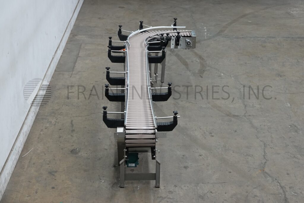 10" wide x 10.4' long, Keenline, Stainless Steel frame table top conveyor, 90° left hand turn, 1/2 HP drive - Image 3