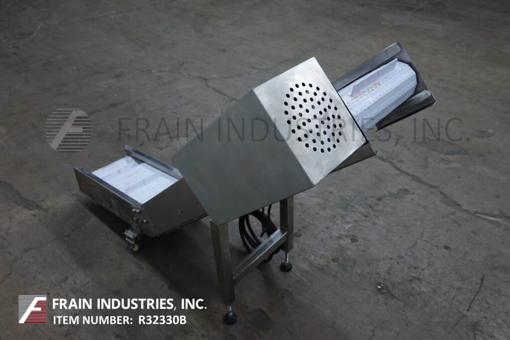 11-3/4" wide x 5.8' long, Ohlson, Stainless Steel inclined cleated feed conveyor, mounted on 4 leg Stainless - Image 2