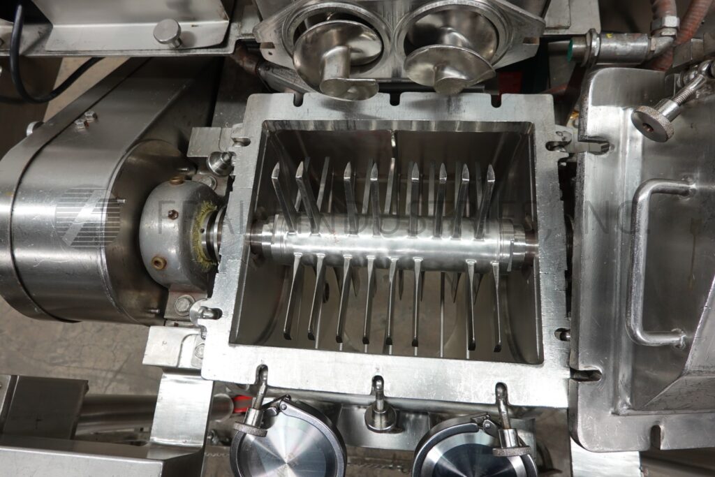 Fitzpatrick #DKA012, Stainless Steel hammermill, 32 fixed knife/impact blades, 15 HP, mounted on Stainless - Image 2