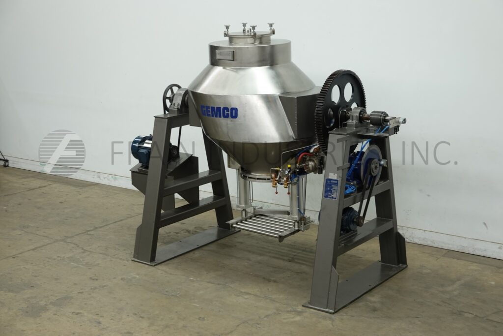 30 cu.ft. Gemco, slant bottom double cone vacuum blender, 55" dia x 20" straight side vessel, mounted on - Image 5