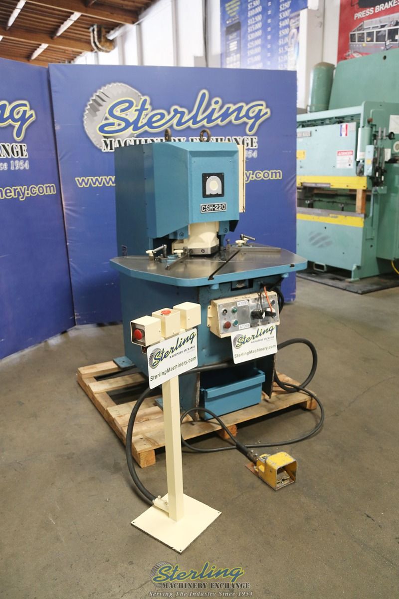 1/4" x 8" x 8" Amada #CSH-220, hyd. notcher, 40 SPM, 20 ton, electric foot pedal, one shot lube, work guides - Image 7