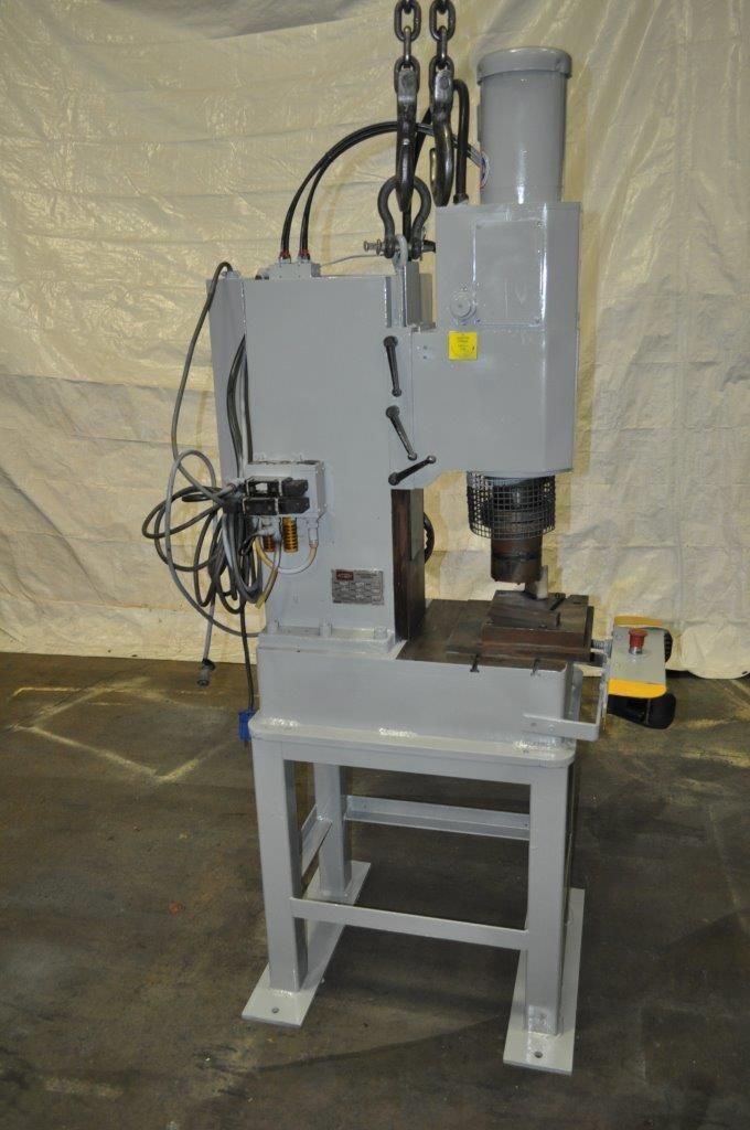VSI #TM-23, riveter,.06"-.062" dia. capacity,.15" open height, AB PanelView 300,1 HP, #14158J - Image 3