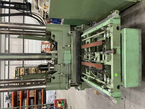 220 Ton, Reis #TUS-160OK, 4 post spotting press, 60" x72" x63" bed, tilt table, 1991 - Image 4