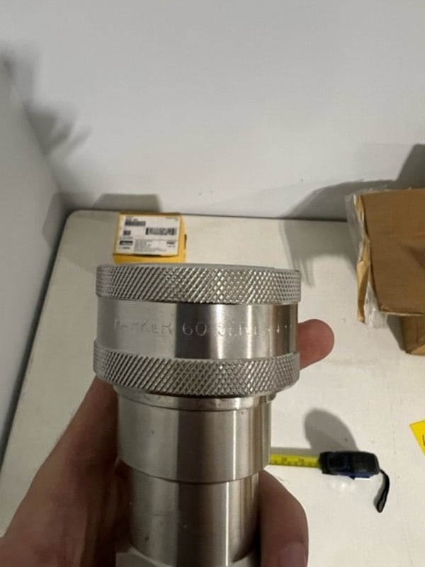 Parker, Hydraulic Quick Connect Hose Coupling, (6) 1-1/2" coupling, unuse - Image 5