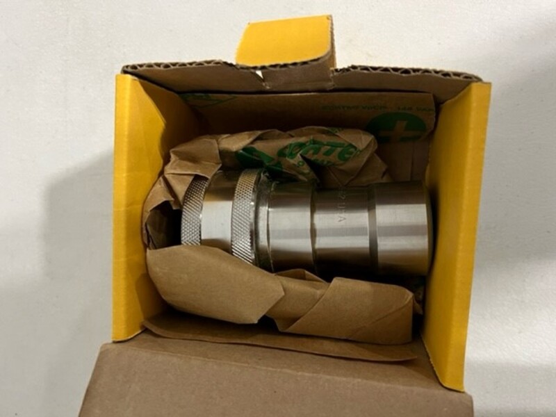Parker, Hydraulic Quick Connect Hose Coupling, (6) 1-1/2" coupling, unuse - Image 6