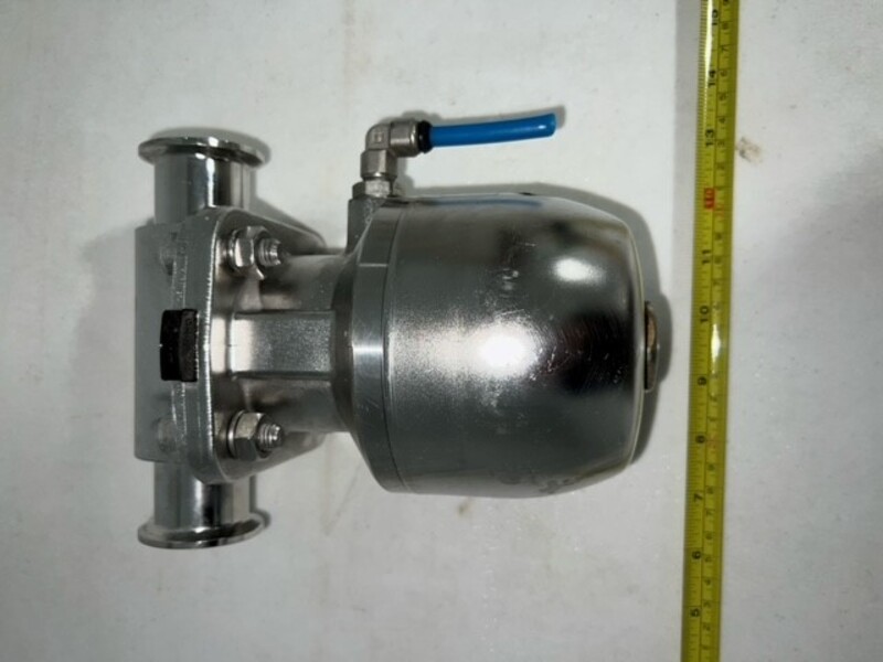1-1/2" Gemu #9650-40Z-3T1, Stainless Steel Pneumatic Diaphragm Valve - Image 1