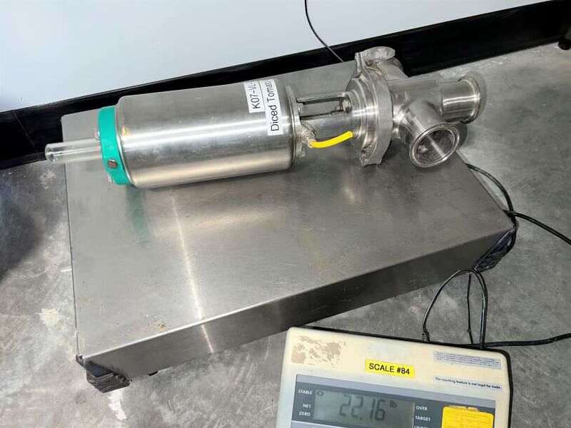 2" Tri-Clover, Sanitary 3 way Air Actuated valve - Image 1