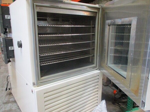 SPX Blue M #ETCU-16E2.5ACS, Environmental Chamber, -35C to +200C - Image 3