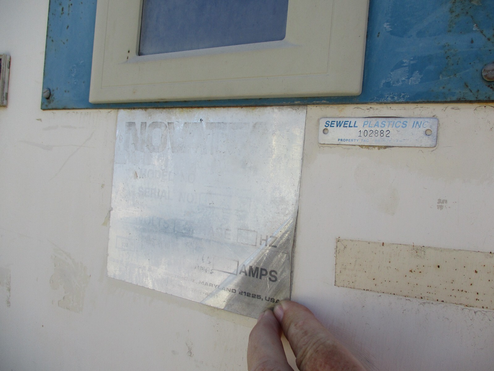 1250 cfm, Novatec #MPC-1250, Air Drying System, 460 volts, 3 phase, 7-7/8 outside dimension process air - Image 3