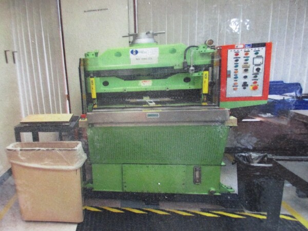 30 Ton, Hudson #NF-500CL, precision sheet hydraulic die cutting press - Image 2