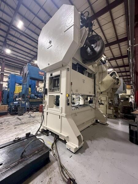 300 Ton, Eagle #SC2-300-108-48, straight side double crank mechanical press, 12" stroke, 38" Shut Height, air - Image 9