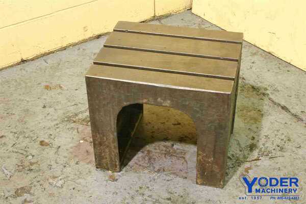 Bergonzi T-slotted box drill table, 19.5 x 16 x 17, #52733 - Image 4